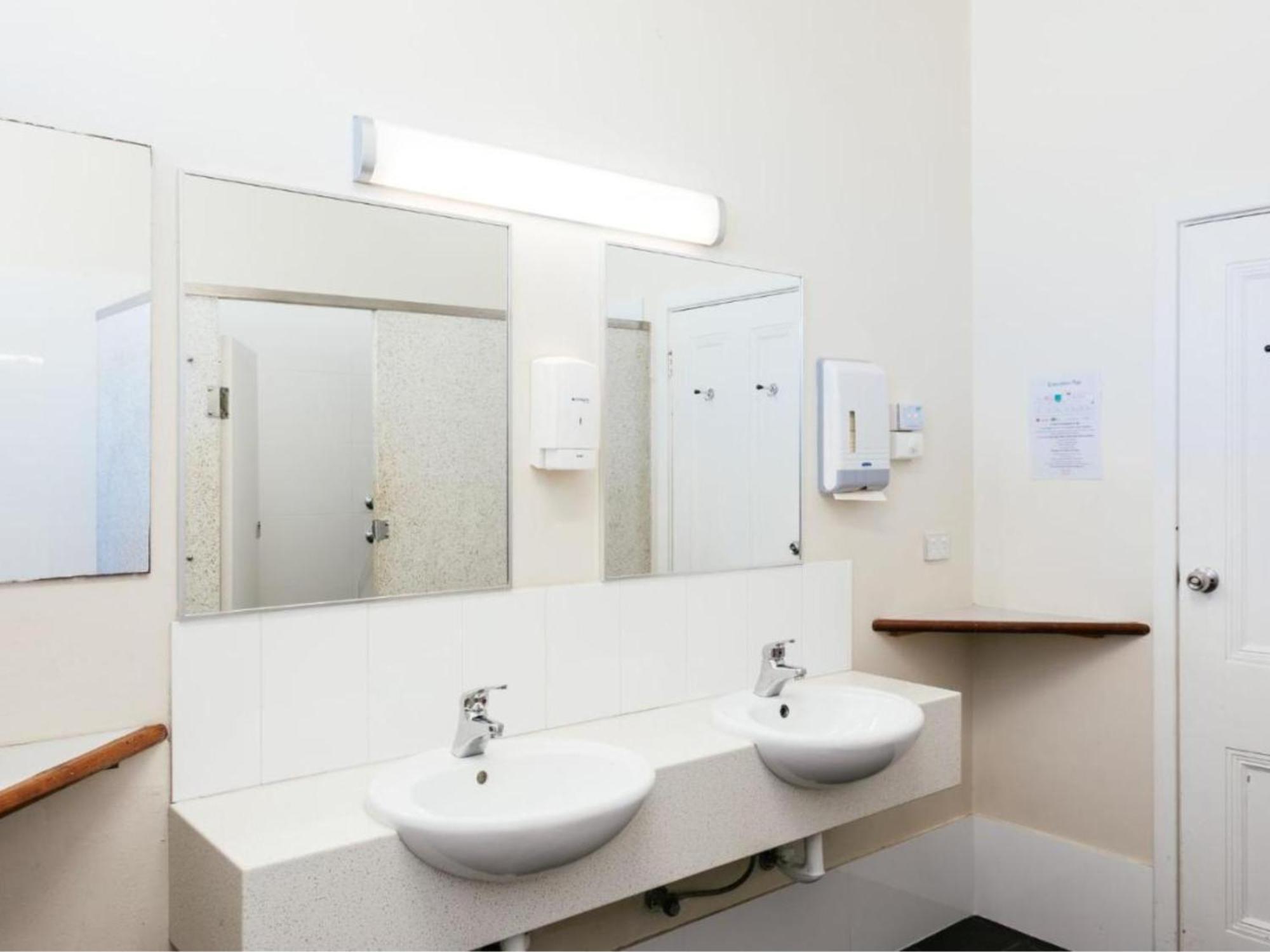 Six Degrees Boutique Hotel Albany Buitenkant foto